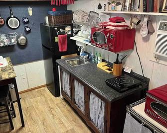 Parson's Post House South - Okmulgee - Кухня