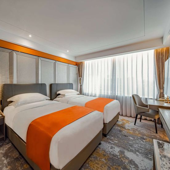 Howard Johnson by Wyndham Paragon Hotel Beijing image 1