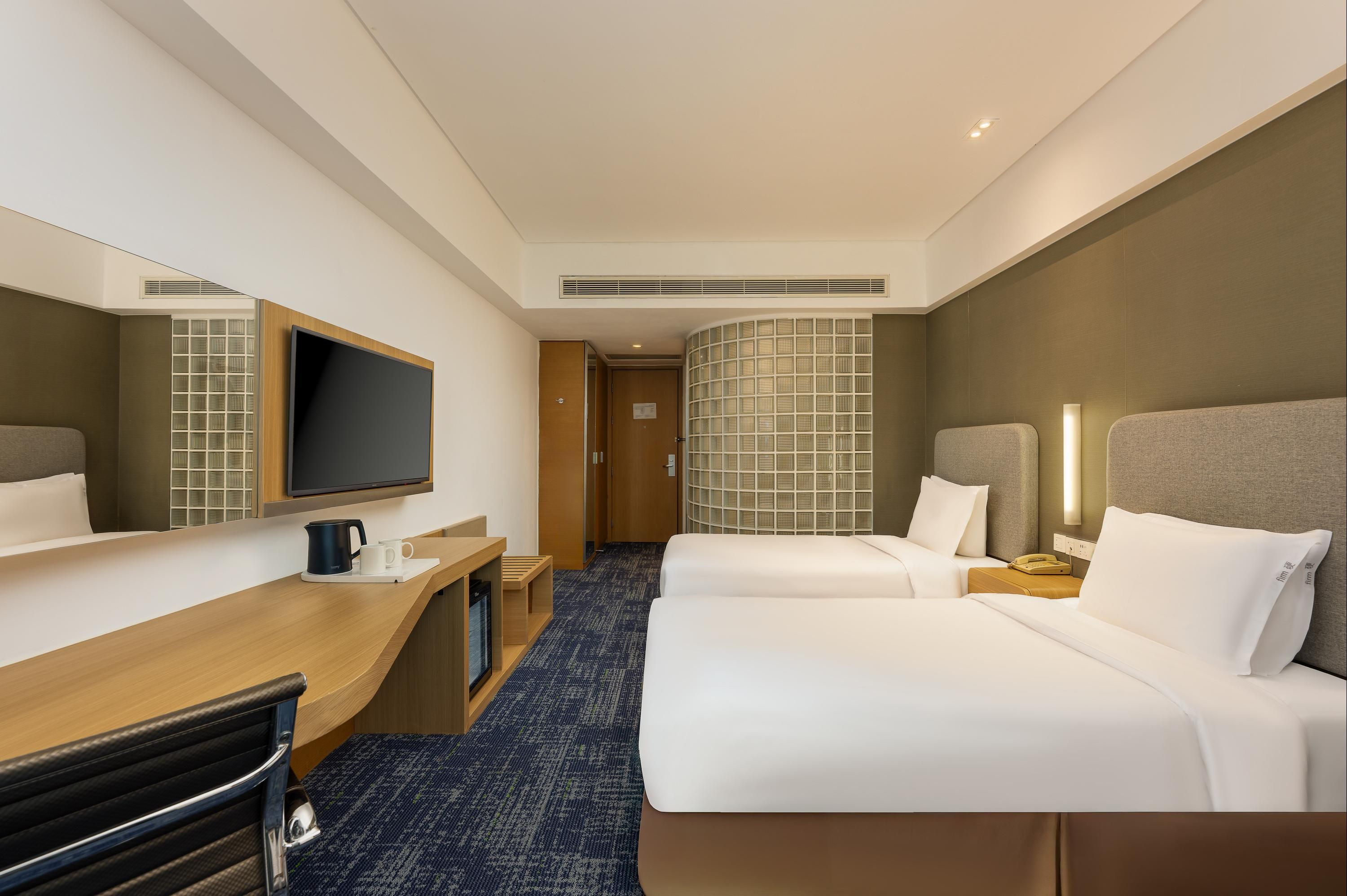 Holiday Inn Express Shanghai Jinsha By IHG