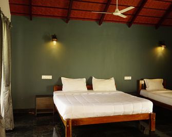 Jade Vista Resort - Chikamagalur - Bedroom