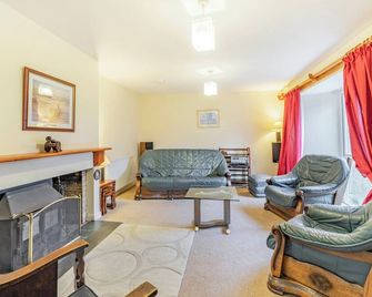Super location within woodland and a SSSI. - Glenridding - Living room