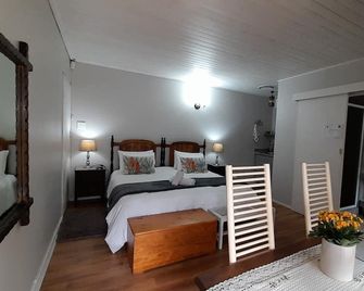 Vergenoegd Guesthouse - Cape Town