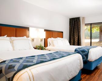Little Ocmulgee State Park and Lodge - Helena - Bedroom