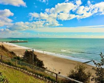 Tower House Apartments - Bournemouth - Beach