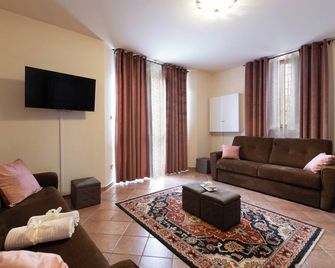 Villa Avec Piscine Dans le Chianti 'A Casa di Franca' - Montagnana - Living room