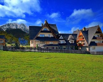 Domek i Apartament Gubalowka Zakopane - Zakopane - Edificio