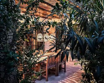 Casa Serenidad - A House for 6 (or 7) with Gardens, Terraces and a Pool - Sayulita - Patio