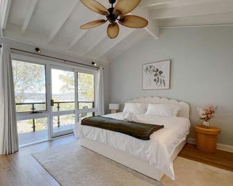 うち Uchi at GreenPoint - Green Point - Bedroom