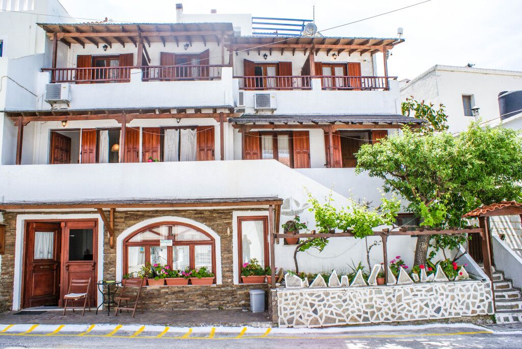 أموراني ستوديوز