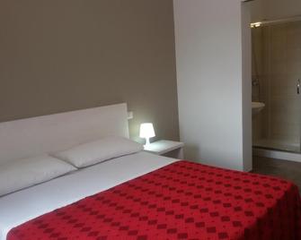 Blu Salentino b&b con Parcheggio Privato Gratuito - Porto Cesareo - Bedroom