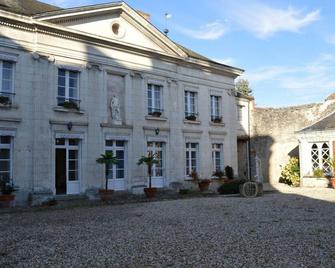 Gite Châtillon-sur-Indre, 4 bedrooms, 10 persons - Châtillon-sur-Indre - Bâtiment