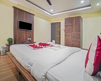 Sapphire Plaza - Bhubaneswar - Bedroom