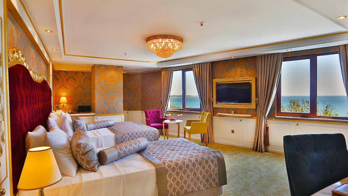 Hotel Emirhan Palace