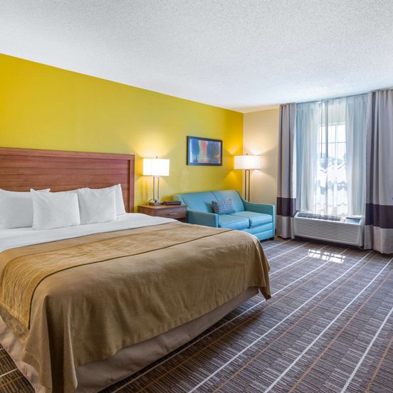 Bedroom view of Quality Inn Stephens City-Winchester South