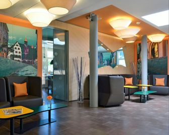 B&B Hotel Freiburg-Nord - Friburgo de Brisgovia - Lounge