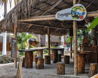 Cuyagua Hostal, Restaurante y Bar - Palomino - Restaurante