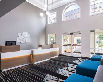 Holiday Inn & Suites San Mateo-San Francisco SFO By IHG - San Mateo - Edifício