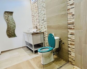 Cocody Roc - Antananarivo - Baño
