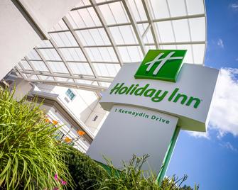Holiday Inn Salem (I-93 At Exit 2) - Salem - Gebäude