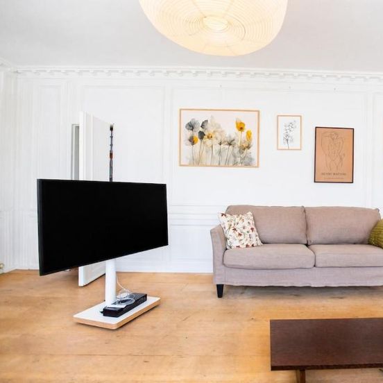 175 sqm manor apt in Nyhavn I 6 prs rare luxury – København