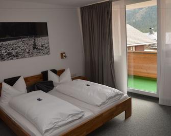 Bergsteiger-Hotel 'Grüner Hut' - Bad Hindelang - Bedroom