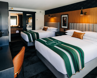 The Trail Hotel - Bardstown - Ložnice