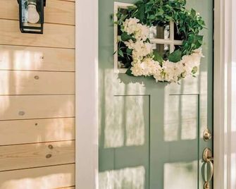The Larks Nest - A Gem in a Tranquil Neighborhood - Great Falls - Room amenity