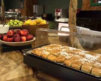 President Hotel Athens - אתונה - בופה