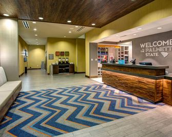 Hampton Inn & Suites Columbia Southeast Ft. Jackson - Columbia - Resepsionis