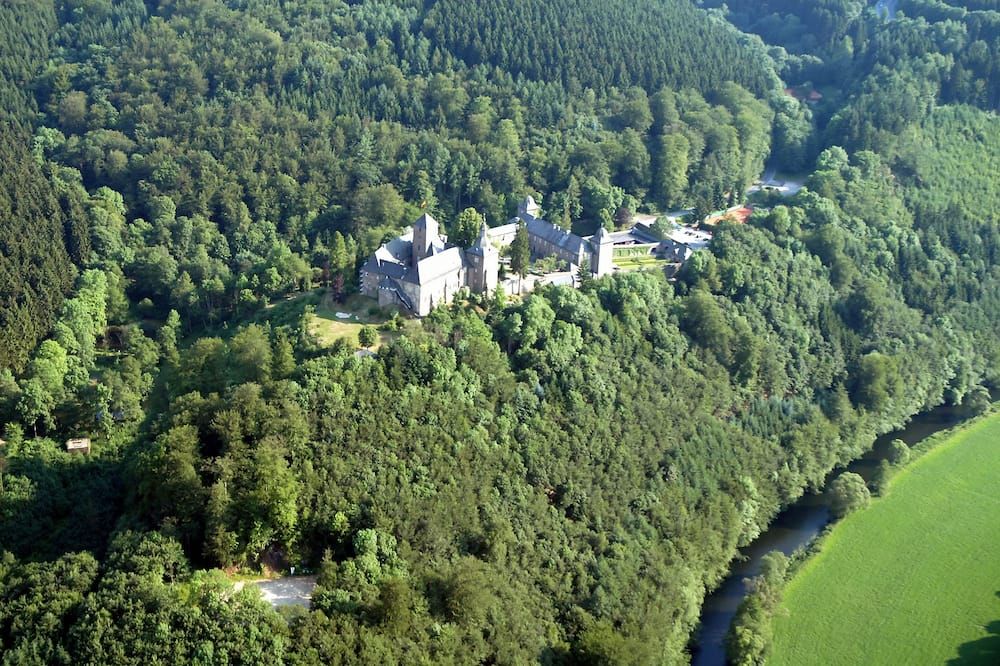 Schnellenberg Burghotel - Attendorn - Вигляд зовні
