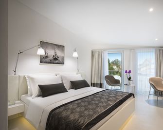 Rivalmare Beach Boutique Hotel - Novigrad - Bedroom