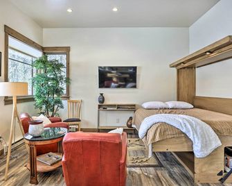 Cozy Fraser Cabin w/ Views & Moose Sightings! - Fraser - Bedroom