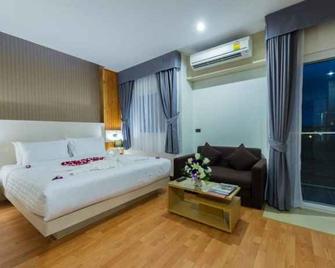 Gt Residence Hotel - 武里南 - 臥室