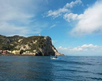 Hotel San Pietro Palace - Finale Ligure