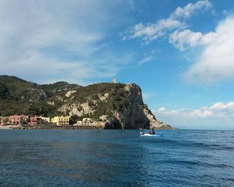 Hotel San Pietro Palace - Finale Ligure