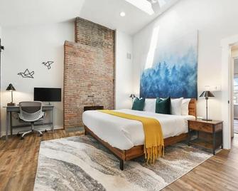 Walk Everywherecustom Remodeloff-Street Parking - Pittsburgh - Bedroom