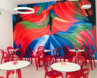 Hostal Nuevo Tropical - Motril - Restaurant