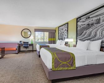 Emmetsburg Hotel & Suites - Emmetsburg - Bedroom