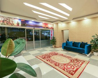 Hotel Grand Istanbul Airport - Istanbul - Lobby