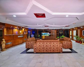 Hotel Dolphin - Jalandhar - Лоббі