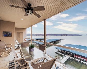 Happy Haven At Lands End - 3 Bdr Resort Condo - Osage Beach - Balcony