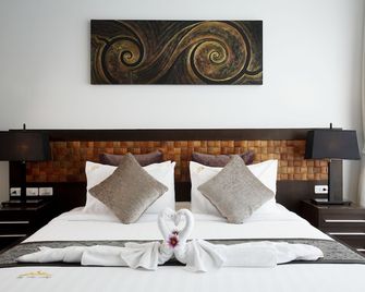 By The Lake Villas - Rawai - Schlafzimmer