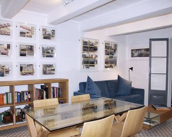 Valletta Art Rooms - 280 ArtApart (art & comfort super central in Valletta) - Valletta - Dining room