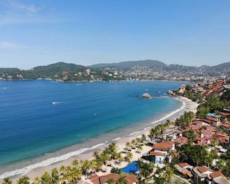 Direct access to the best beach in Mexico, your little Paradise in Zihua ! - Zihuatanejo - Playa