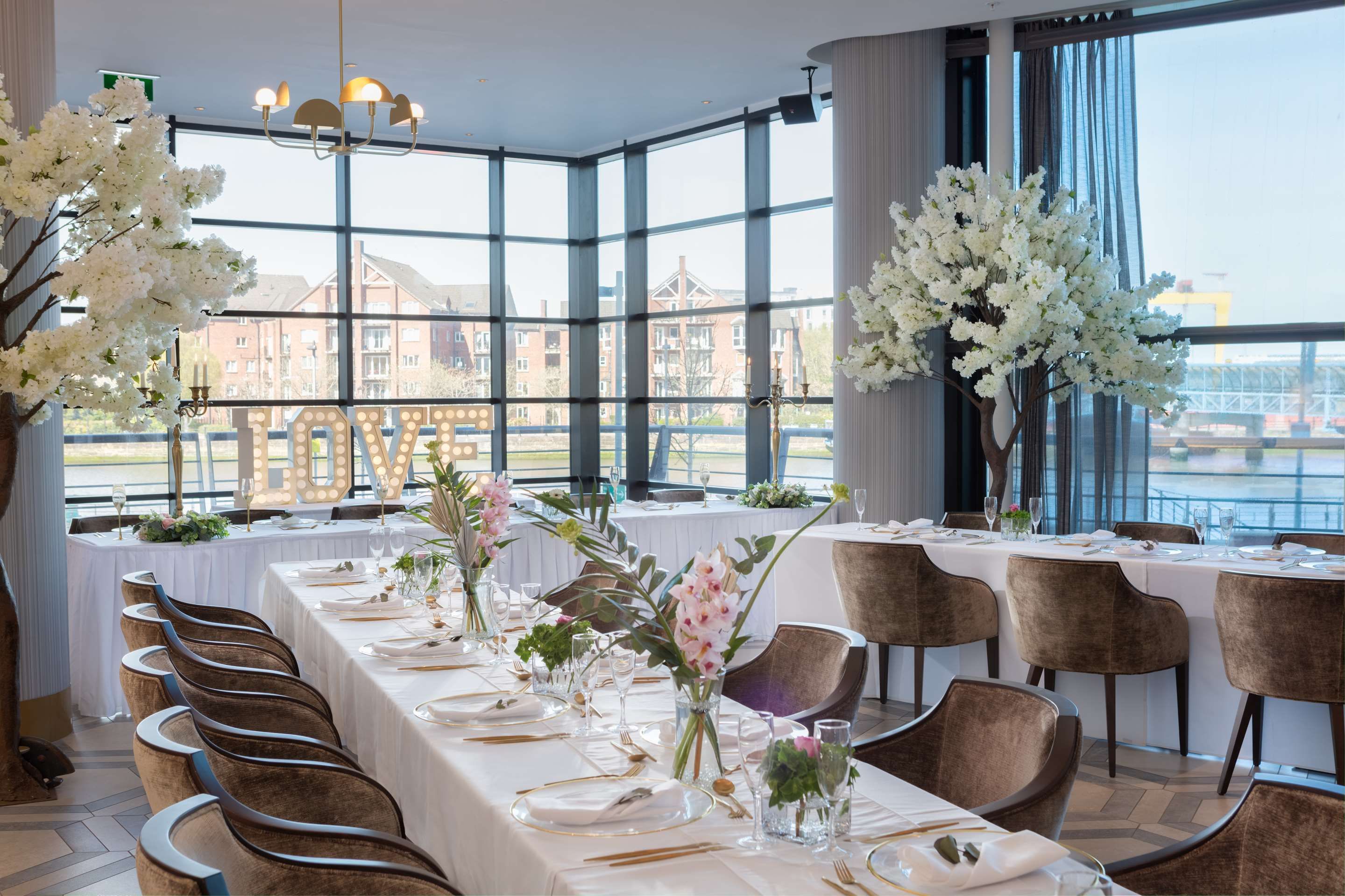 Hilton Belfast - בלפאסט - מסעדה