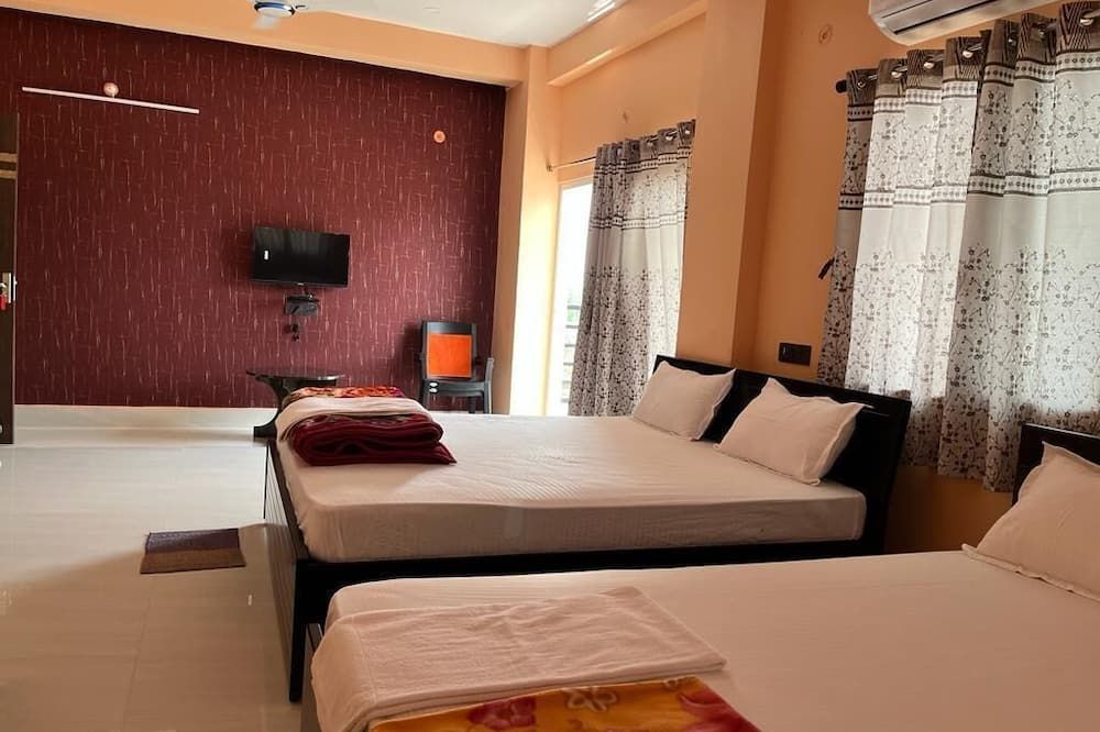 Hotel Krishna Paradise - דאוגהאר סאדאר - חדר שינה