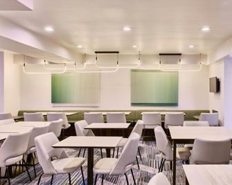 SpringHill Suites by Marriott Phoenix Glendale/Peoria - Glendale - Resepsjon