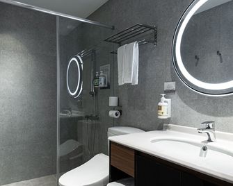 Hotel Euphemia - Taichung City