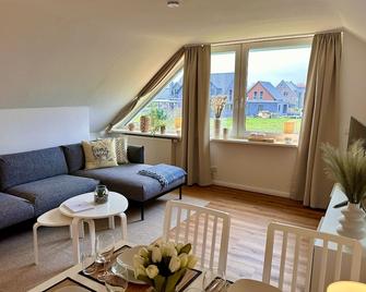 Ferienwohnung Deichblick - Emden - Wohnzimmer