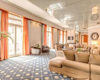 هوتل كينج - روما - ردهة